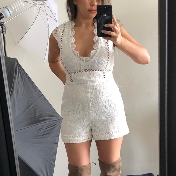 Lace V Neck Playsuit Romper, Color: White - Picture 8 of 8